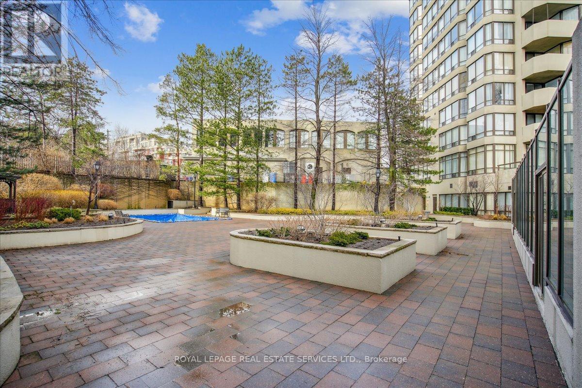 1609 - 1300 Islington Avenue, Toronto, Ontario  M9A 5C4 - Photo 35 - W12971578