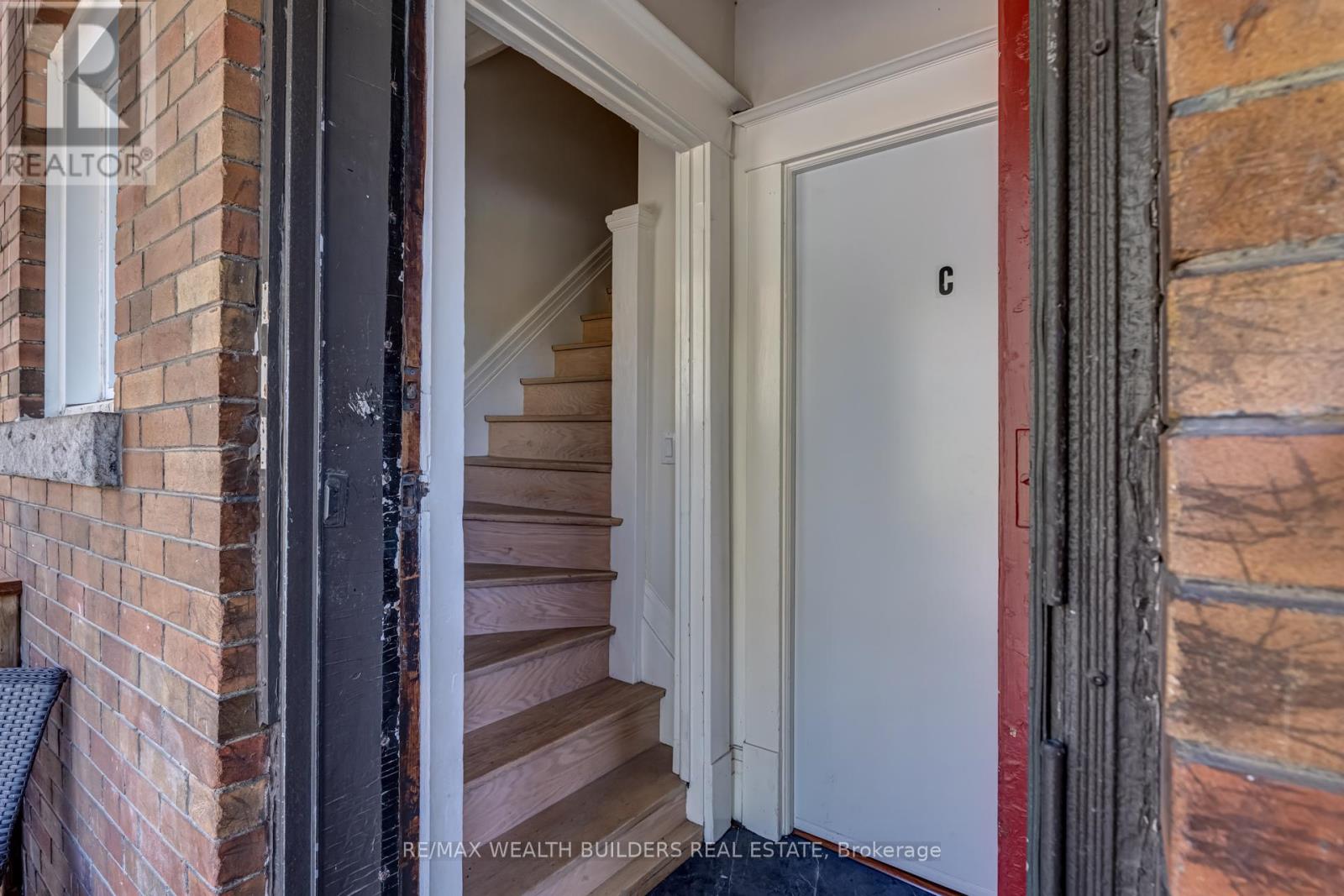 A - 163 Parkside Drive, Toronto, Ontario  M6R 2Y8 - Photo 14 - W12971626