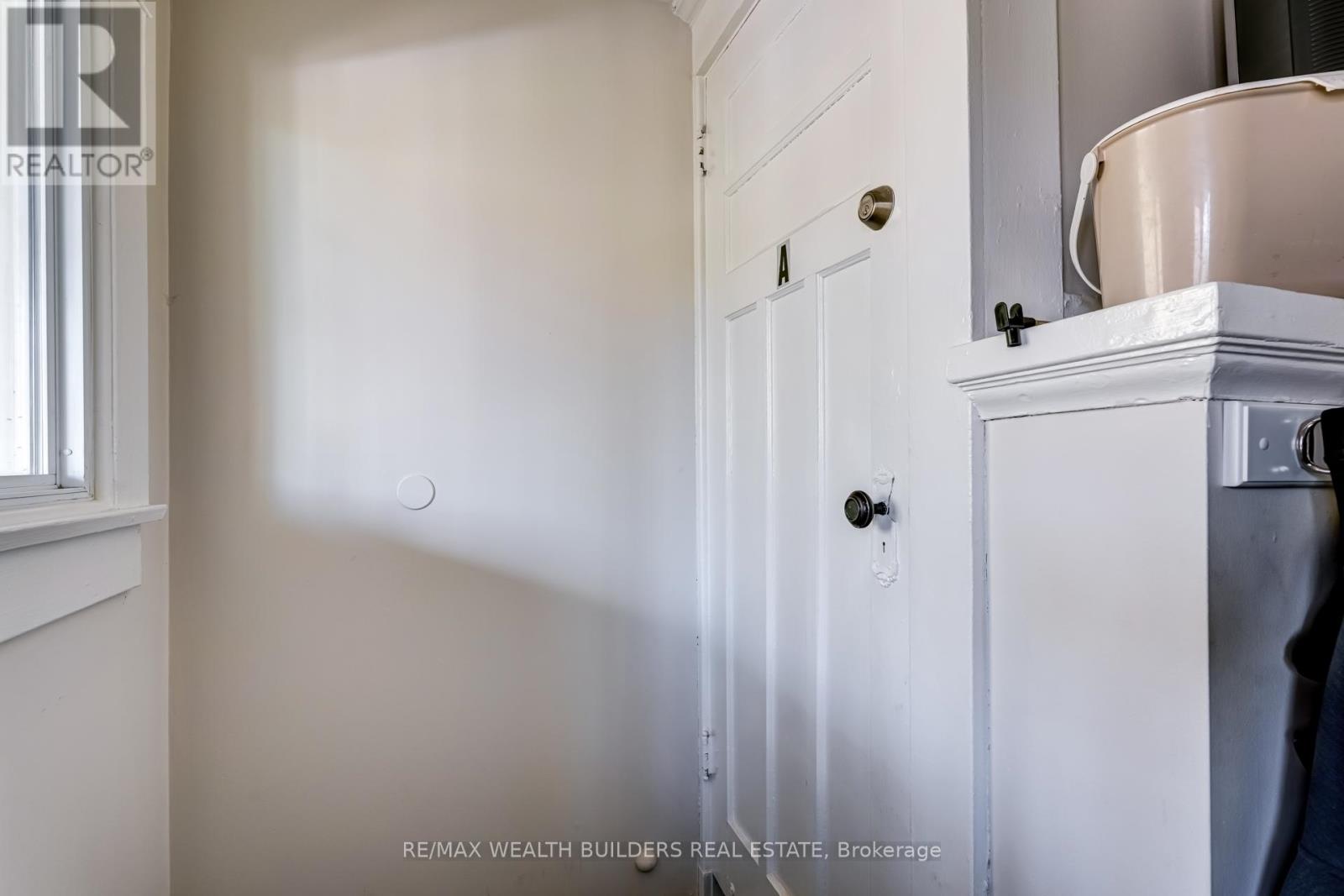 A - 163 Parkside Drive, Toronto, Ontario  M6R 2Y8 - Photo 15 - W12971626