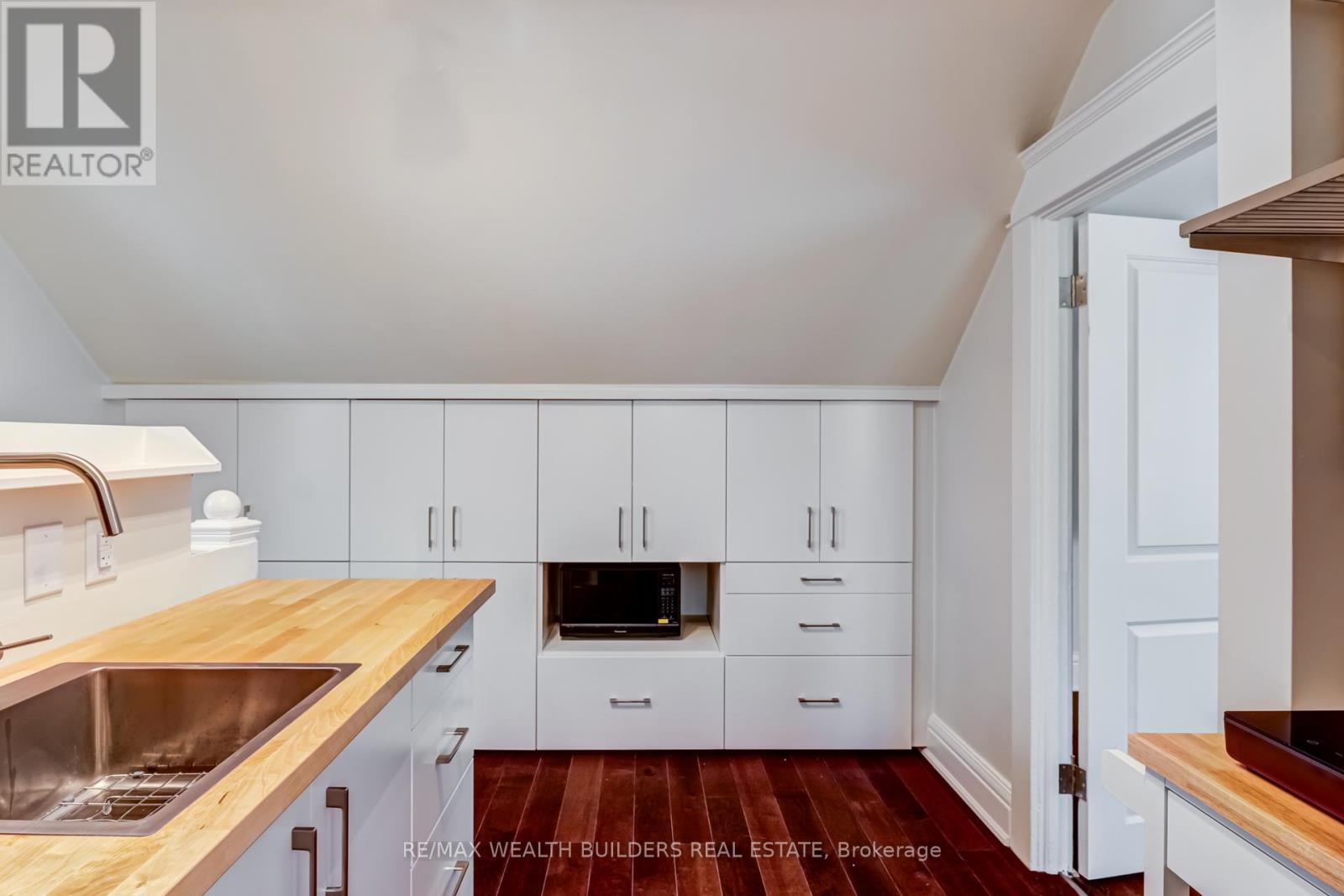 A - 163 Parkside Drive, Toronto, Ontario  M6R 2Y8 - Photo 20 - W12971626