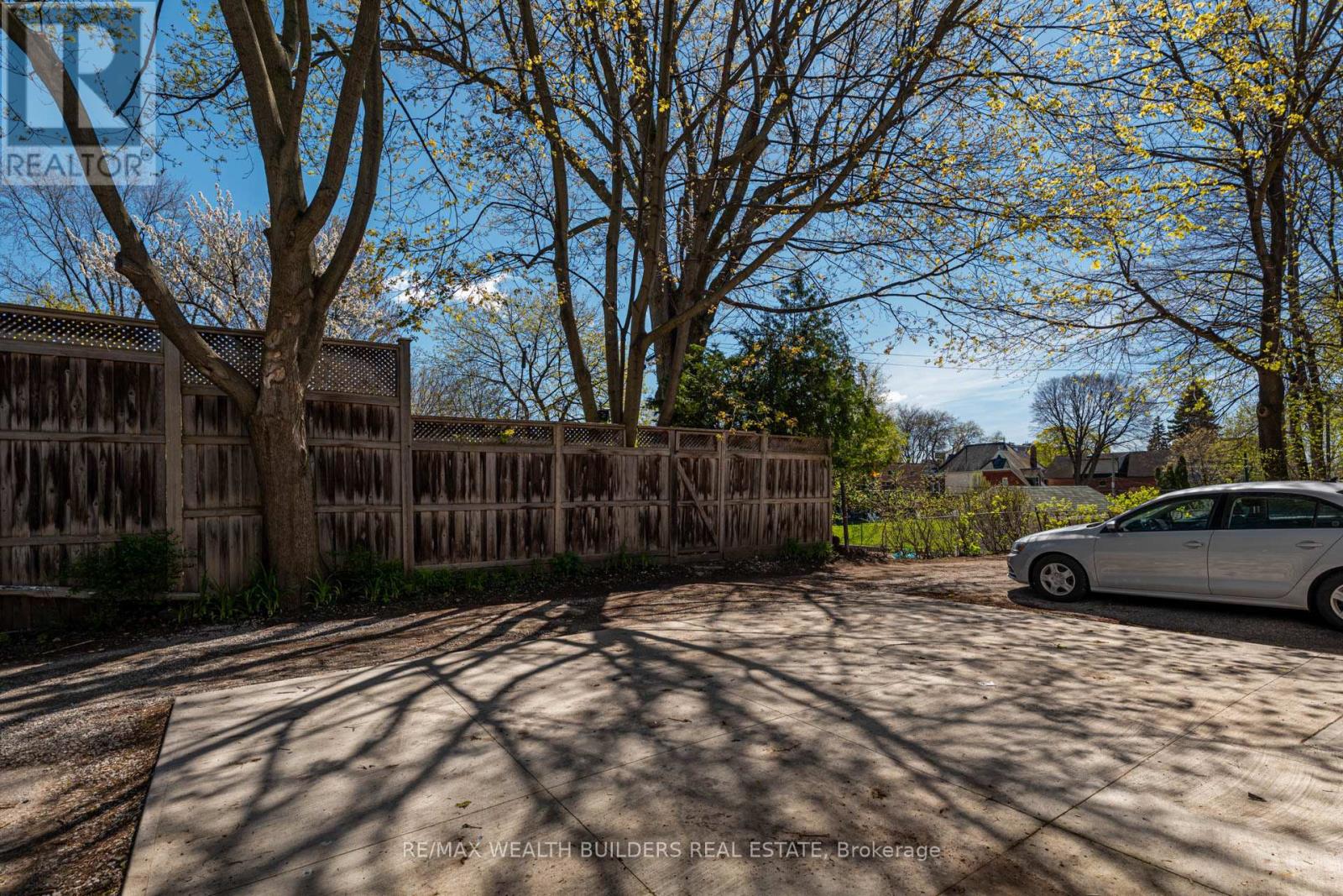 A - 163 Parkside Drive, Toronto, Ontario  M6R 2Y8 - Photo 33 - W12971626