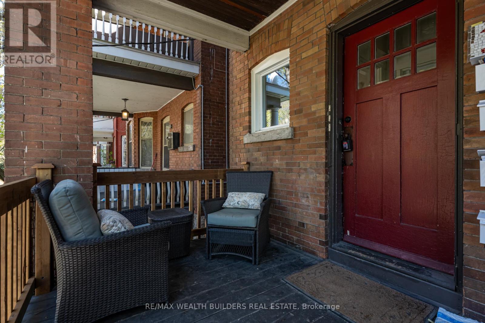 A - 163 Parkside Drive, Toronto, Ontario  M6R 2Y8 - Photo 7 - W12971626