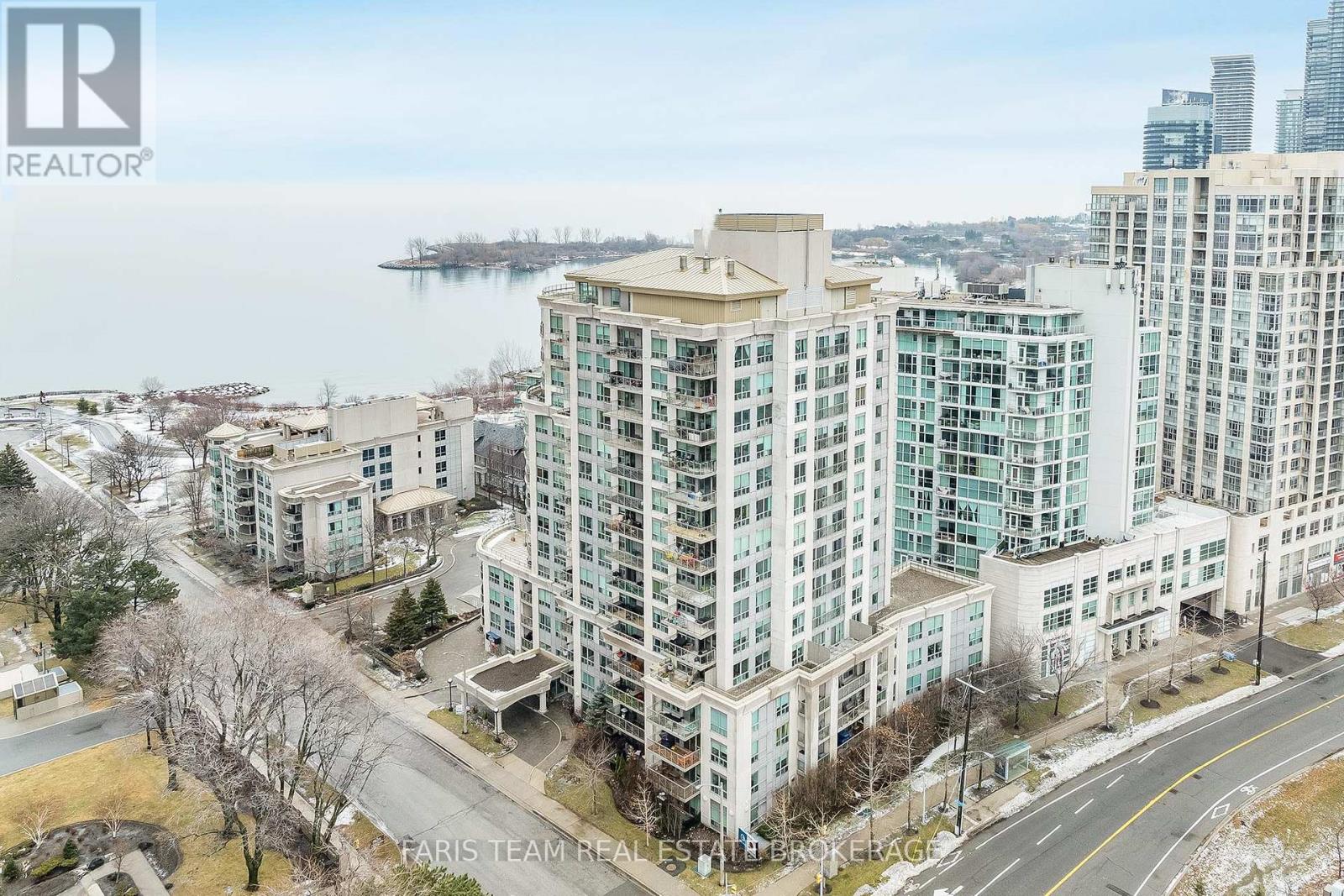 806 - 88 PALACE PIER COURT, Toronto, Ontario