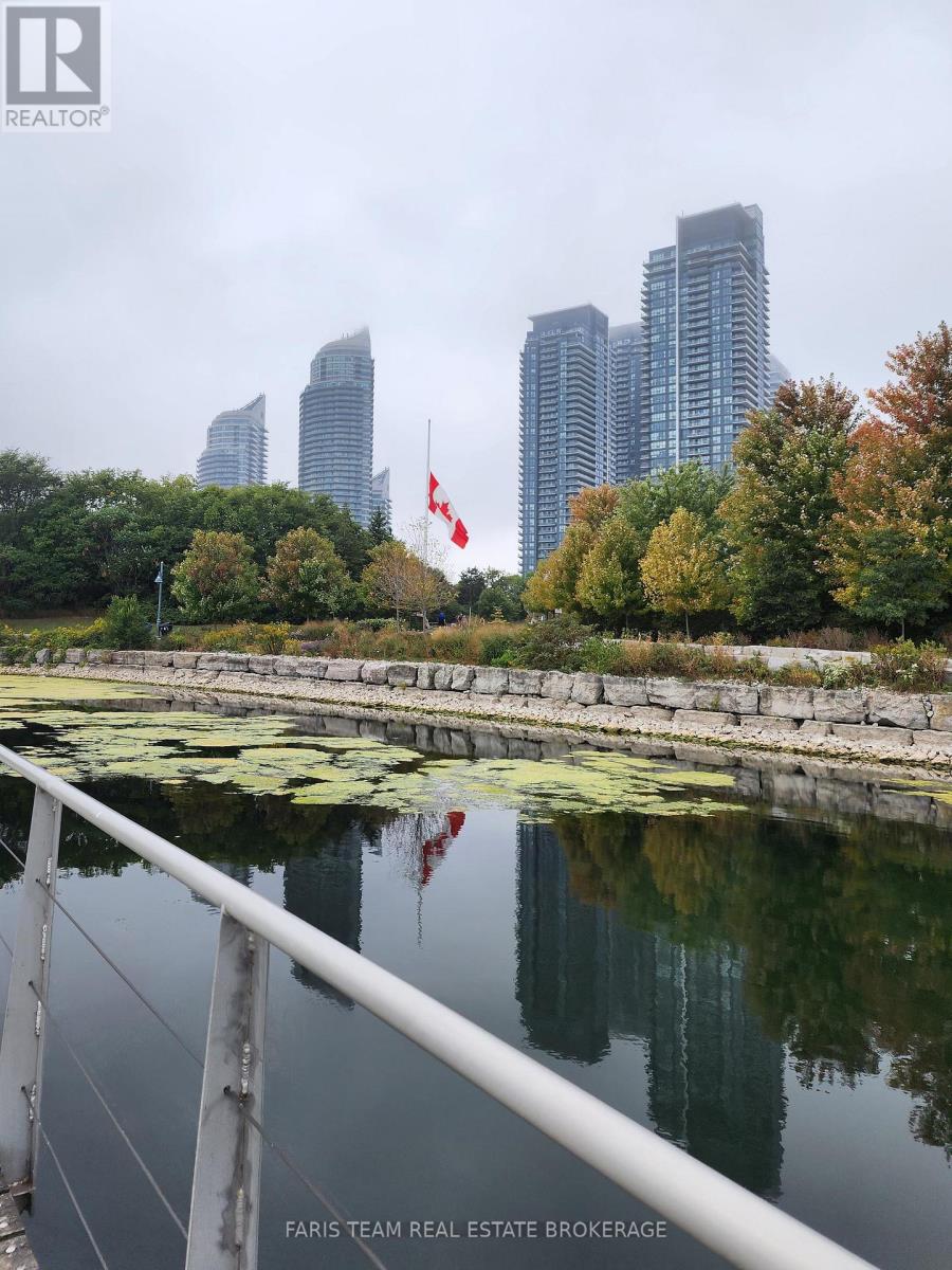 806 - 88 Palace Pier Court, Toronto, Ontario  M8V 4C2 - Photo 29 - W12971634