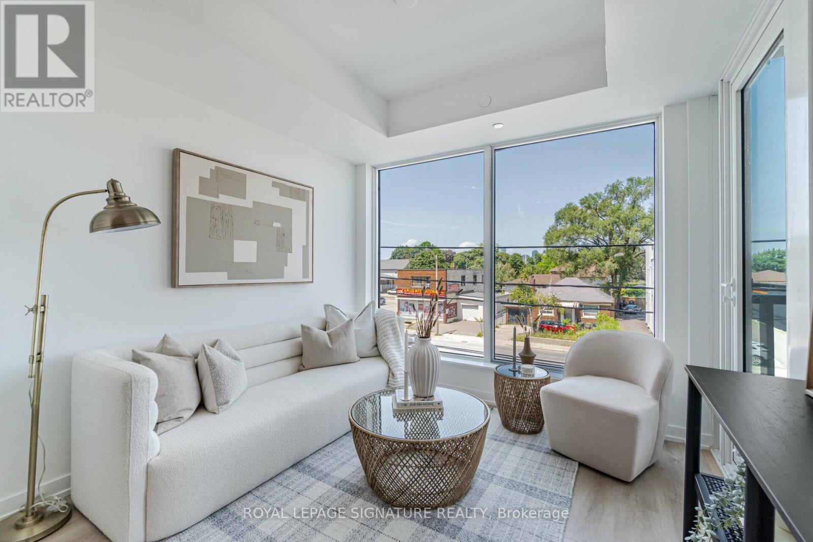 204 - 1195 The Queensway, Toronto, Ontario  M8Z 0H1 - Photo 12 - W12971644