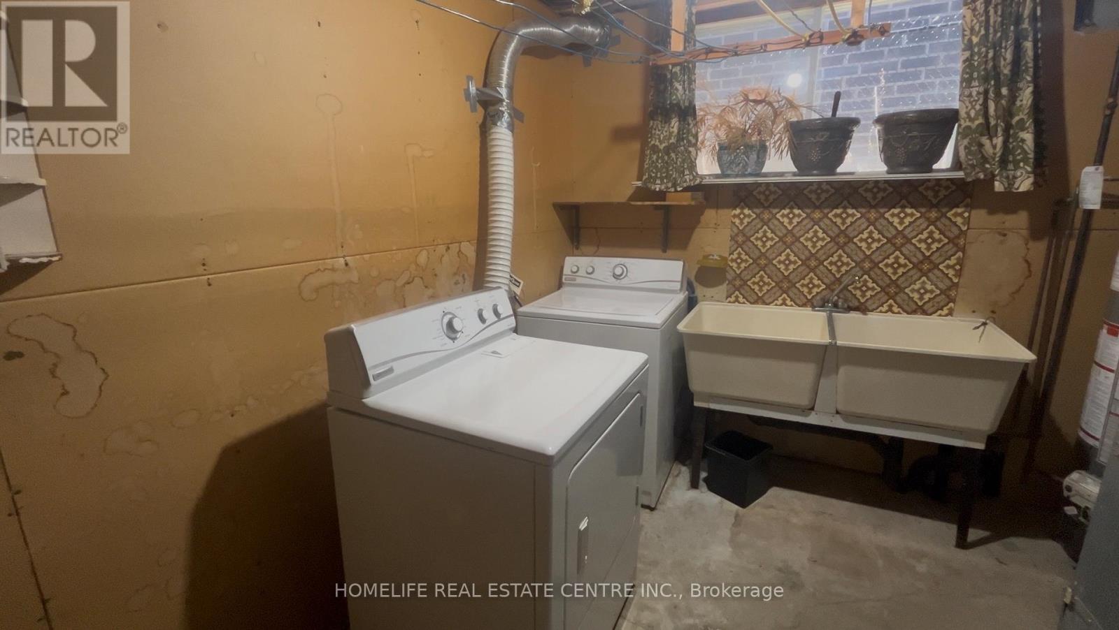 639 Royal York Road, Toronto, Ontario  M8Y 2S9 - Photo 13 - W12971650