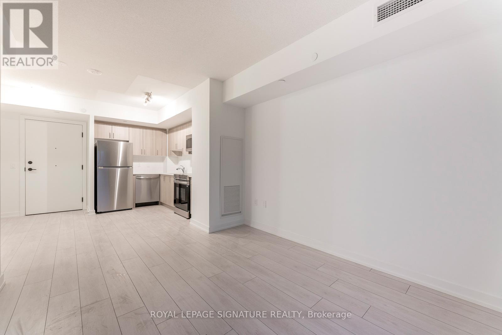 331 - 556 Marlee Avenue, Toronto, Ontario  M6B 3J3 - Photo 10 - W12971656