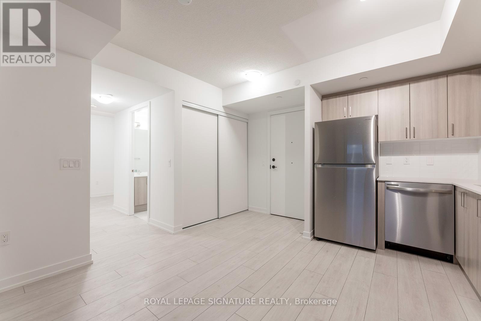 331 - 556 Marlee Avenue, Toronto, Ontario  M6B 3J3 - Photo 6 - W12971656