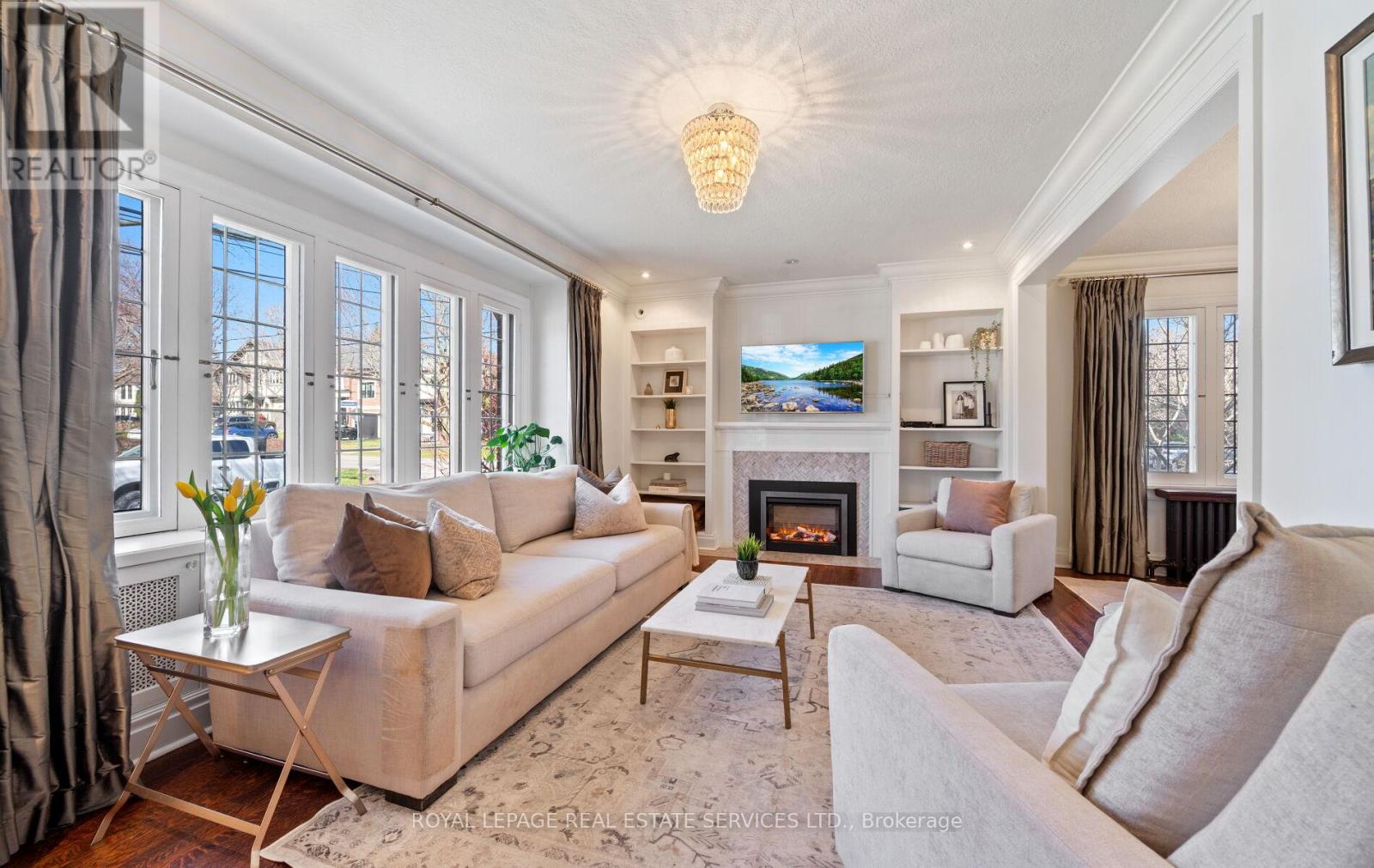 60 Thompson Avenue, Toronto, Ontario  M8Z 3T4 - Photo 3 - W12971668