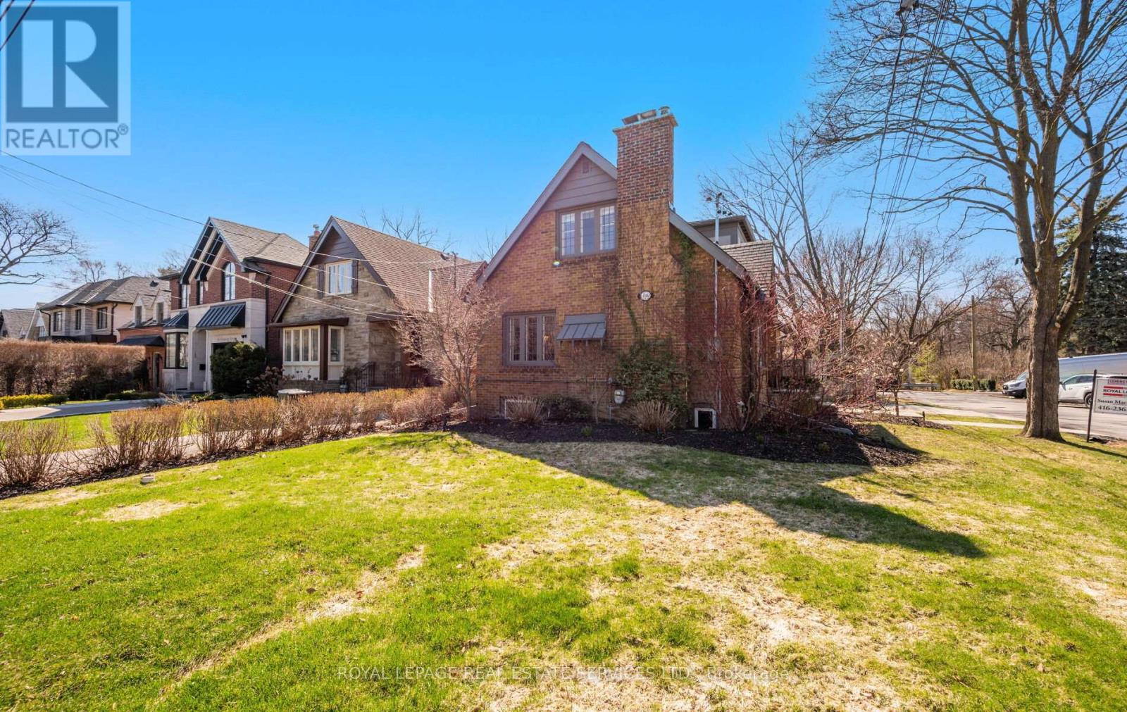 60 Thompson Avenue, Toronto, Ontario  M8Z 3T4 - Photo 32 - W12971668