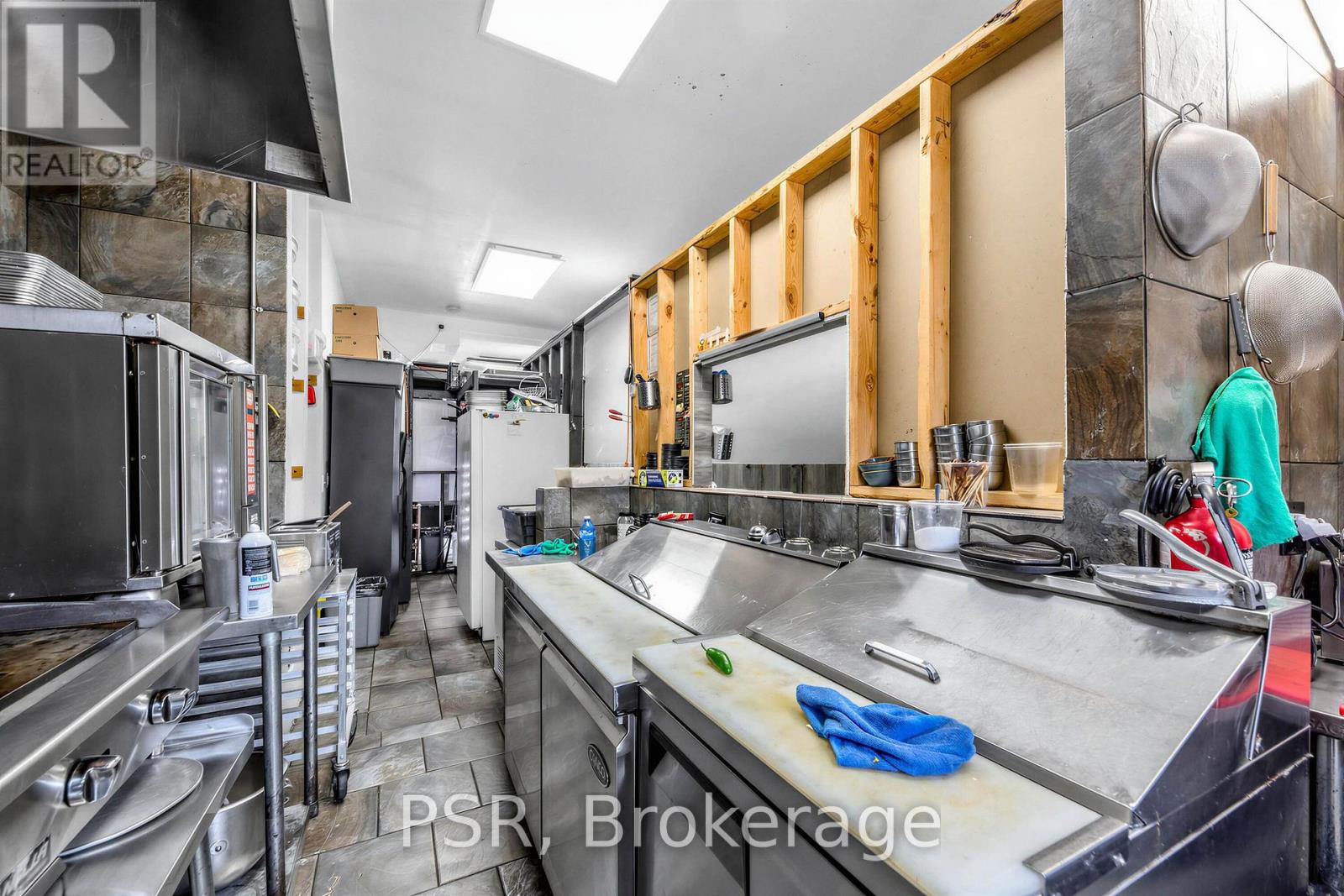 1742 Jane Street, Toronto, Ontario  M9N 2S9 - Photo 13 - W12971672