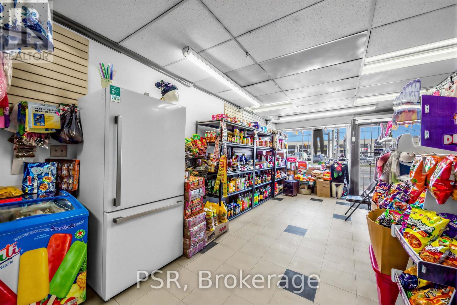 1742 Jane Street, Toronto, Ontario  M9N 2S9 - Photo 18 - W12971672