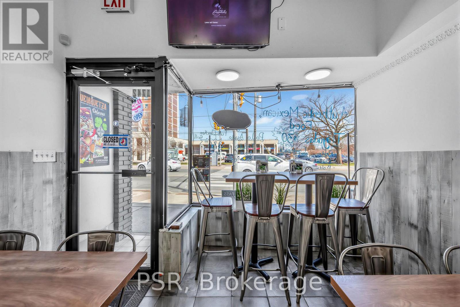 1742 Jane Street, Toronto, Ontario  M9N 2S9 - Photo 7 - W12971672