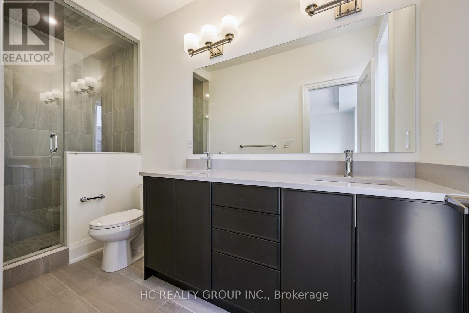 3316 Taha Gardens, Oakville, Ontario  L6M 5S1 - Photo 37 - W12971706