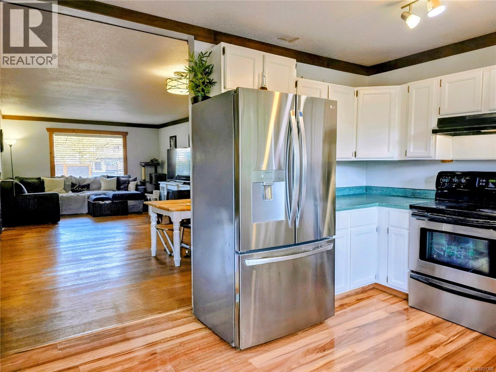 236 Grants Lake Rd, Lake Cowichan, British Columbia  V0R 2G0 - Photo 6 - 1031368