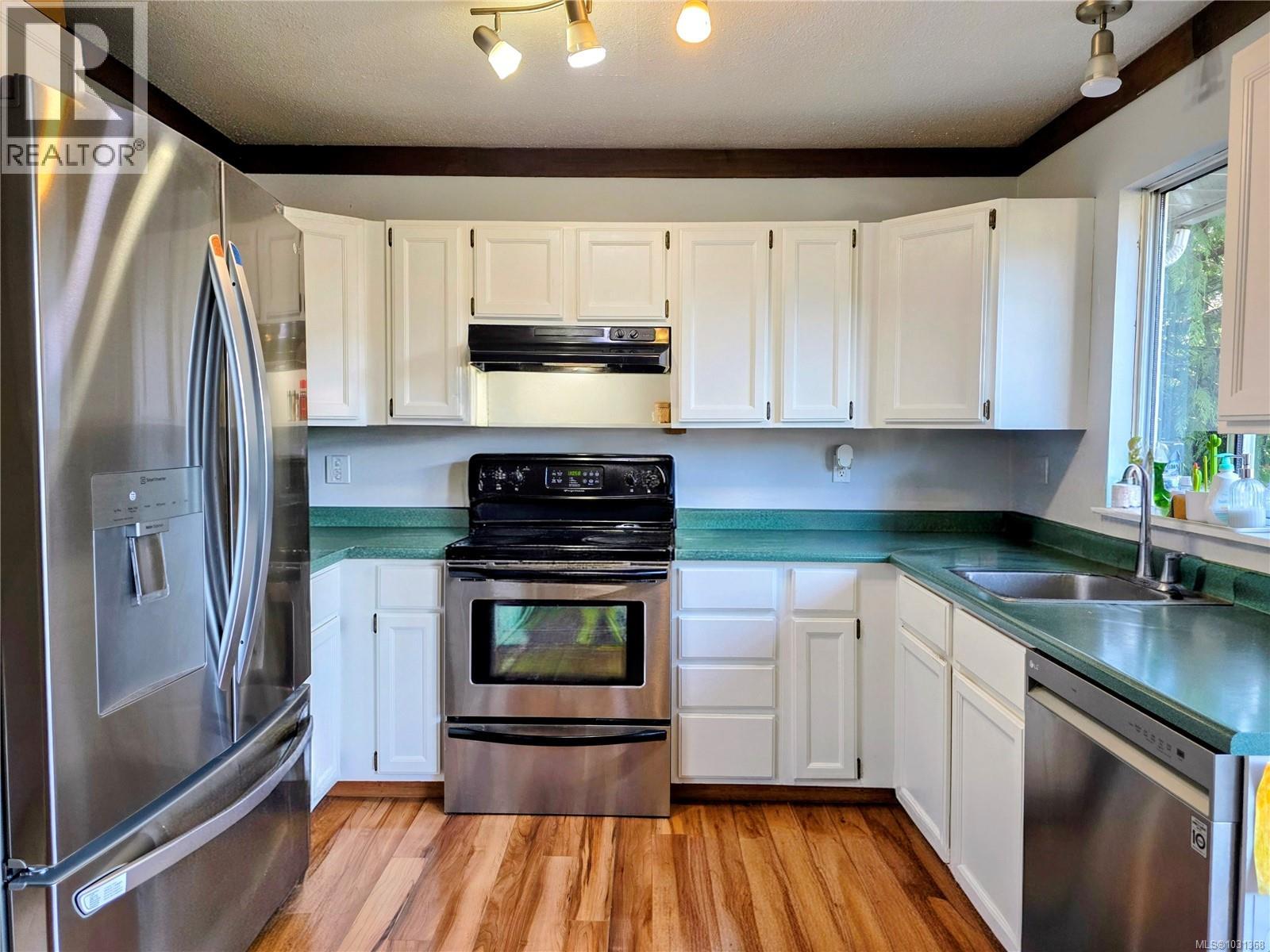 236 Grants Lake Rd, Lake Cowichan, British Columbia  V0R 2G0 - Photo 7 - 1031368