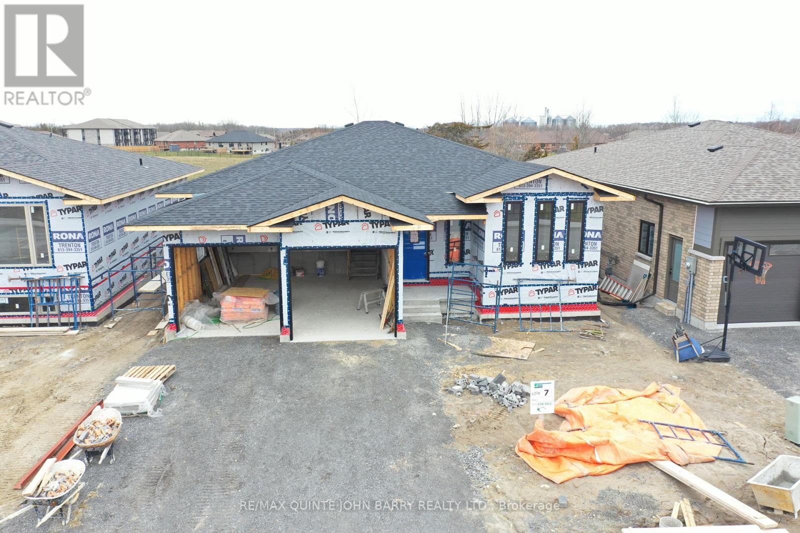 Lot 7 - 14 Parkland Circle, Quinte West, Ontario  K8V 0R4 - Photo 1 - X12655896