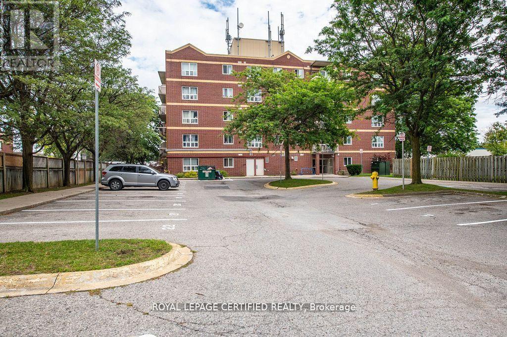 Photo 26 of 26 for 301 - 626 First Street