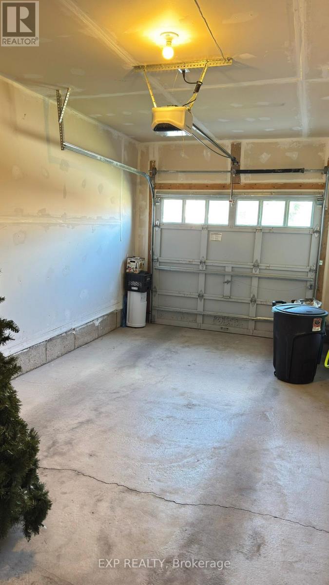 8482 Hickory Lane, Niagara Falls, Ontario  L2H 0K8 - Photo 19 - X12971552