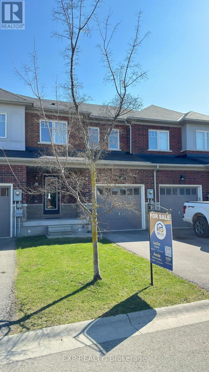 8482 Hickory Lane, Niagara Falls, Ontario  L2H 0K8 - Photo 2 - X12971552