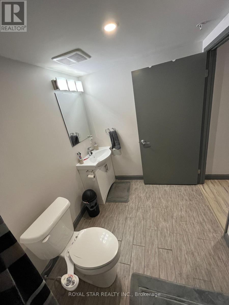 2112 - 258b Sunview Street, Waterloo, Ontario  N2L 3V9 - Photo 17 - X12971572