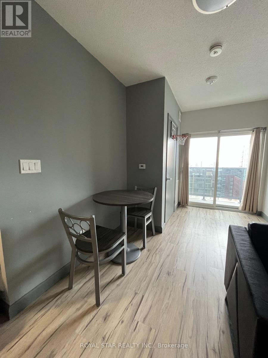 2112 - 258b Sunview Street, Waterloo, Ontario  N2L 3V9 - Photo 9 - X12971572