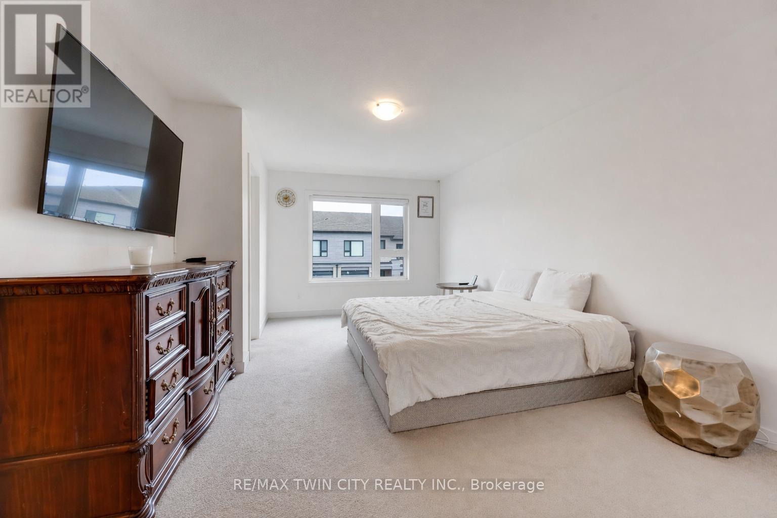 91 Pony Way, Kitchener, Ontario  N0B 2E0 - Photo 14 - X12971582