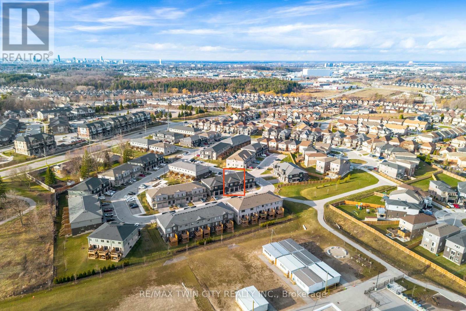 91 Pony Way, Kitchener, Ontario  N0B 2E0 - Photo 34 - X12971582