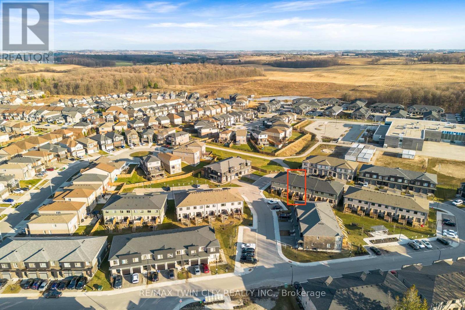 91 Pony Way, Kitchener, Ontario  N0B 2E0 - Photo 37 - X12971582