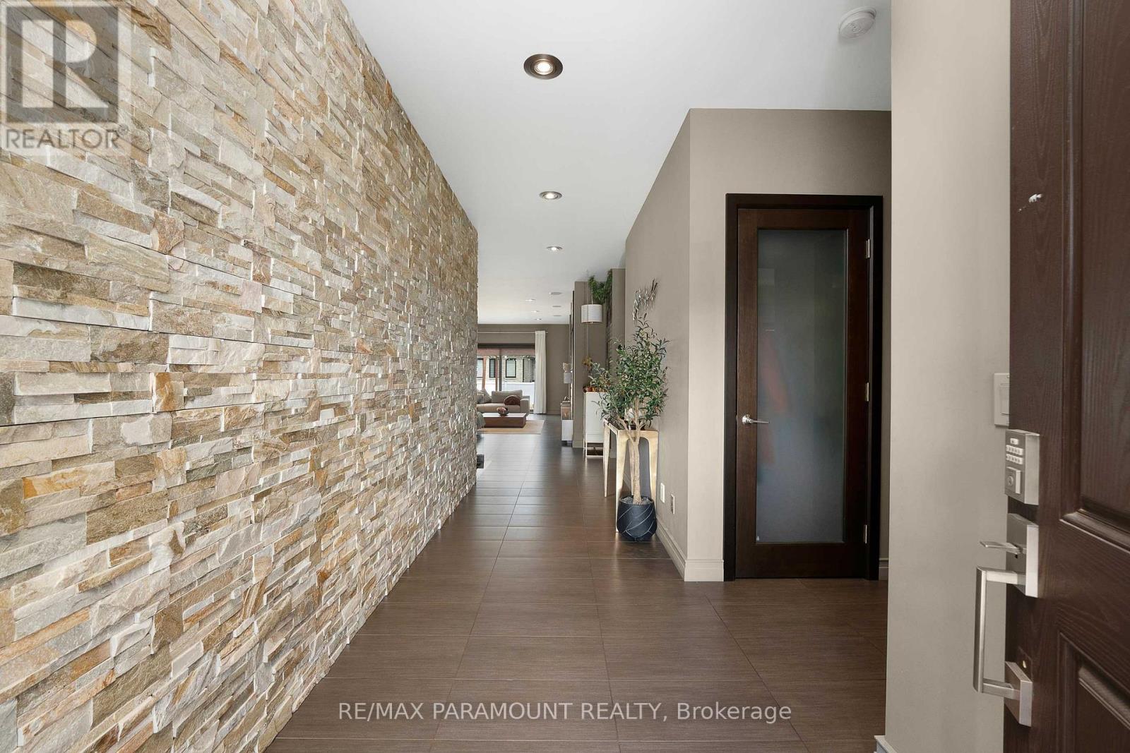 4061 St Francis Crescent, Lasalle, Ontario  N9H 0A9 - Photo 3 - X12971620