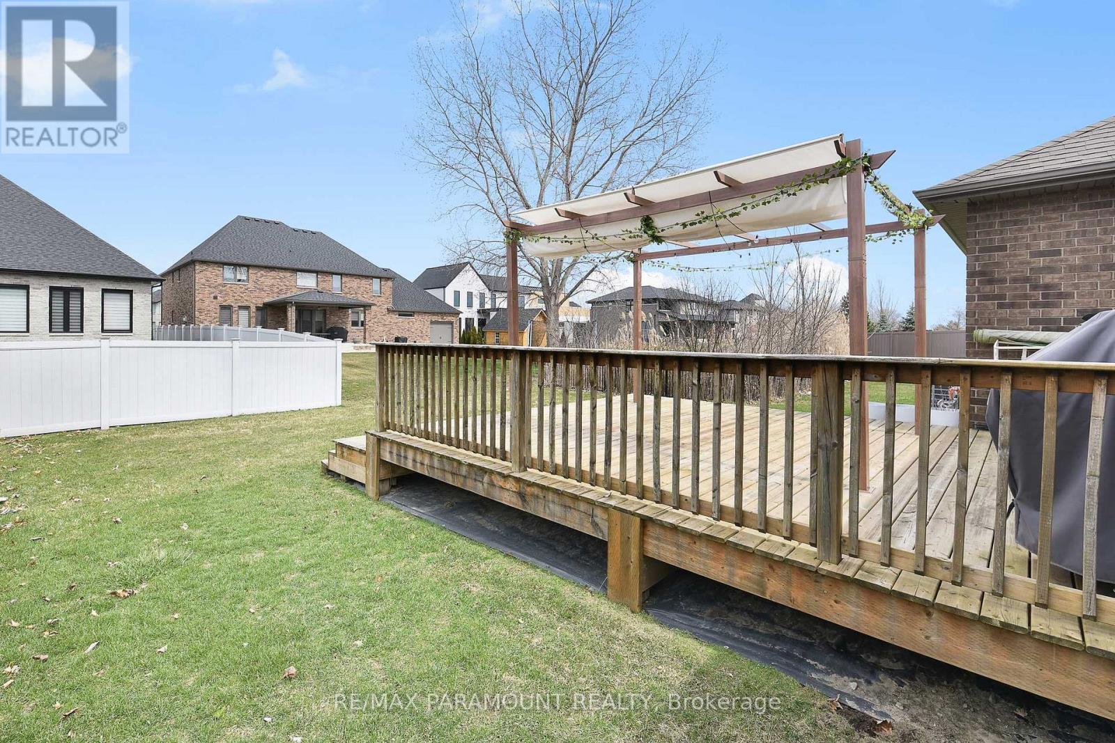 4061 St Francis Crescent, Lasalle, Ontario  N9H 0A9 - Photo 31 - X12971620