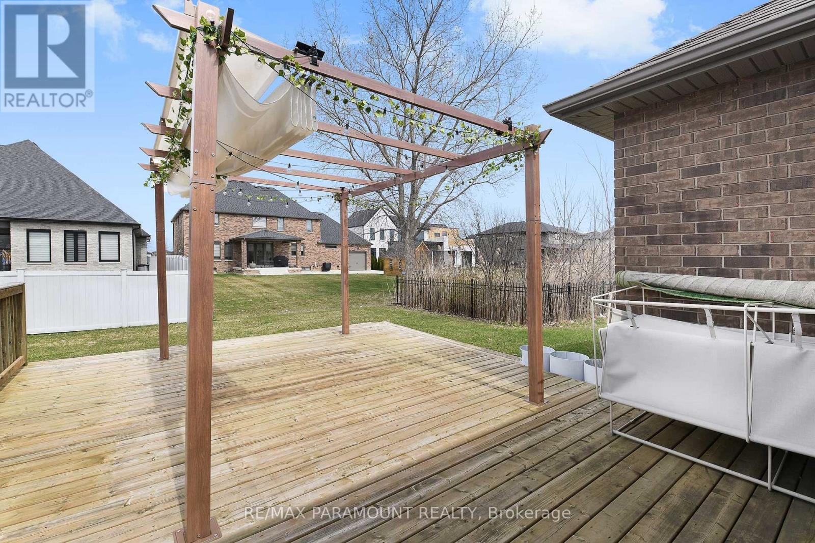 4061 St Francis Crescent, Lasalle, Ontario  N9H 0A9 - Photo 32 - X12971620