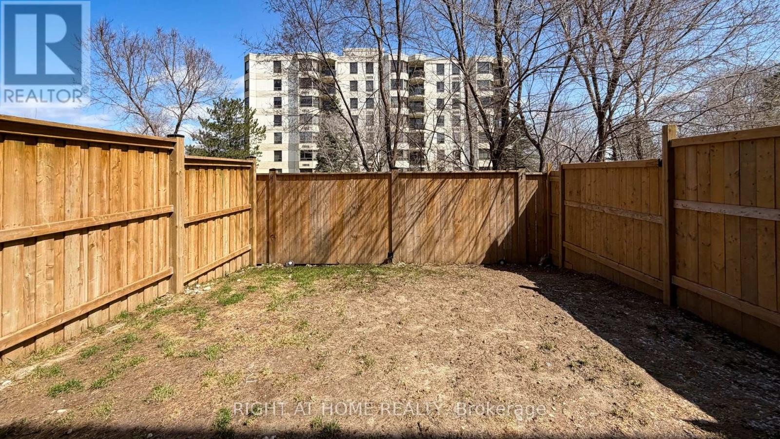 23 - 755 Linden Drive, Cambridge, Ontario  N3H 0E4 - Photo 48 - X12971678