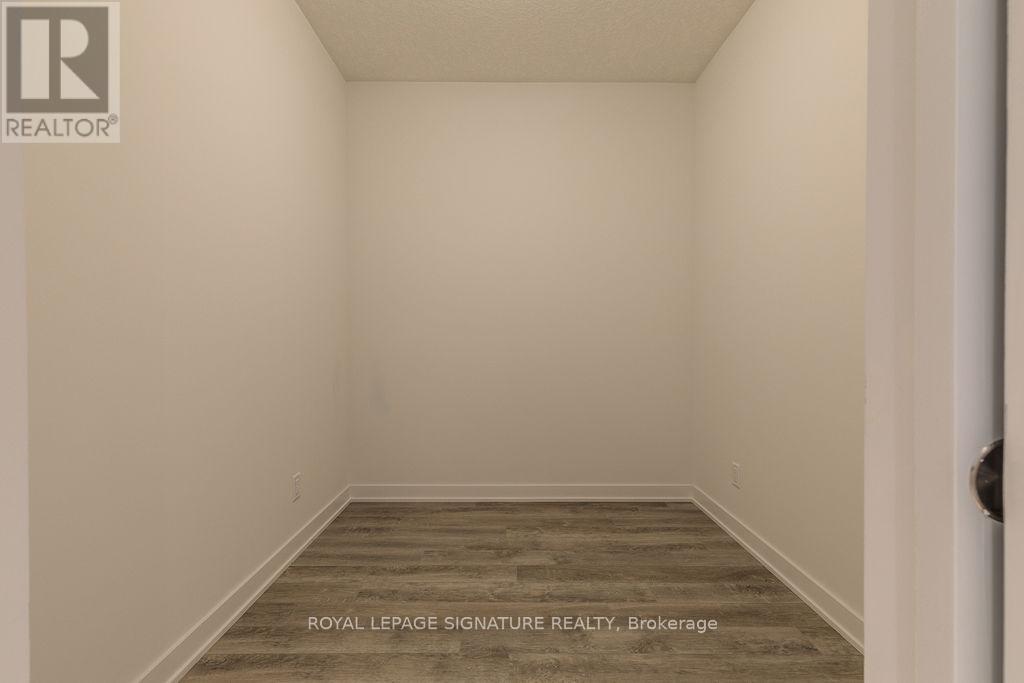 207 - 16 Markle Crescent, Hamilton, Ontario  L9G 0H4 - Photo 14 - X12971694