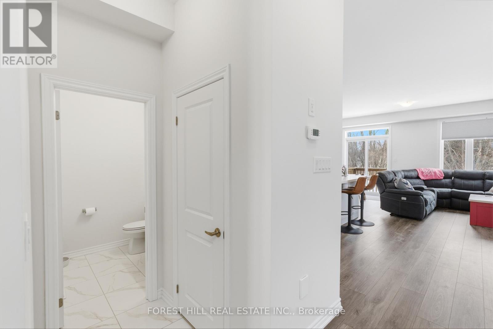 57 Hickey Lane, Kawartha Lakes, Ontario  K9V 5V5 - Photo 5 - X12971708