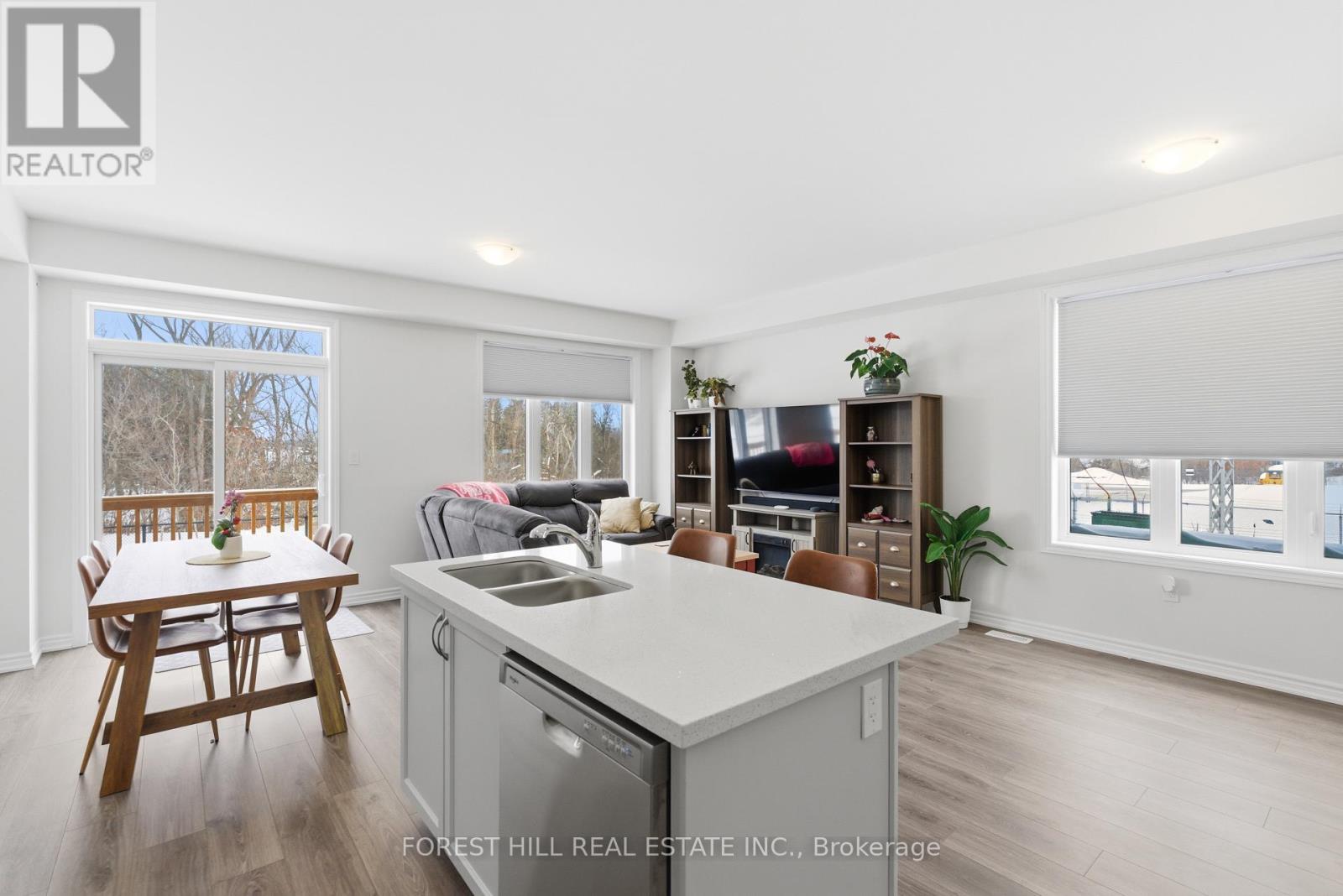 57 Hickey Lane, Kawartha Lakes, Ontario  K9V 5V5 - Photo 9 - X12971708