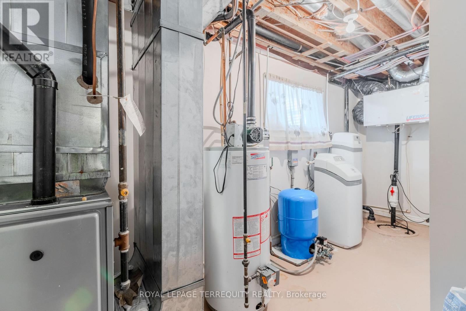 591 Du Parc Road, Hawkesbury, Ontario  K0B 1K0 - Photo 24 - X12971748