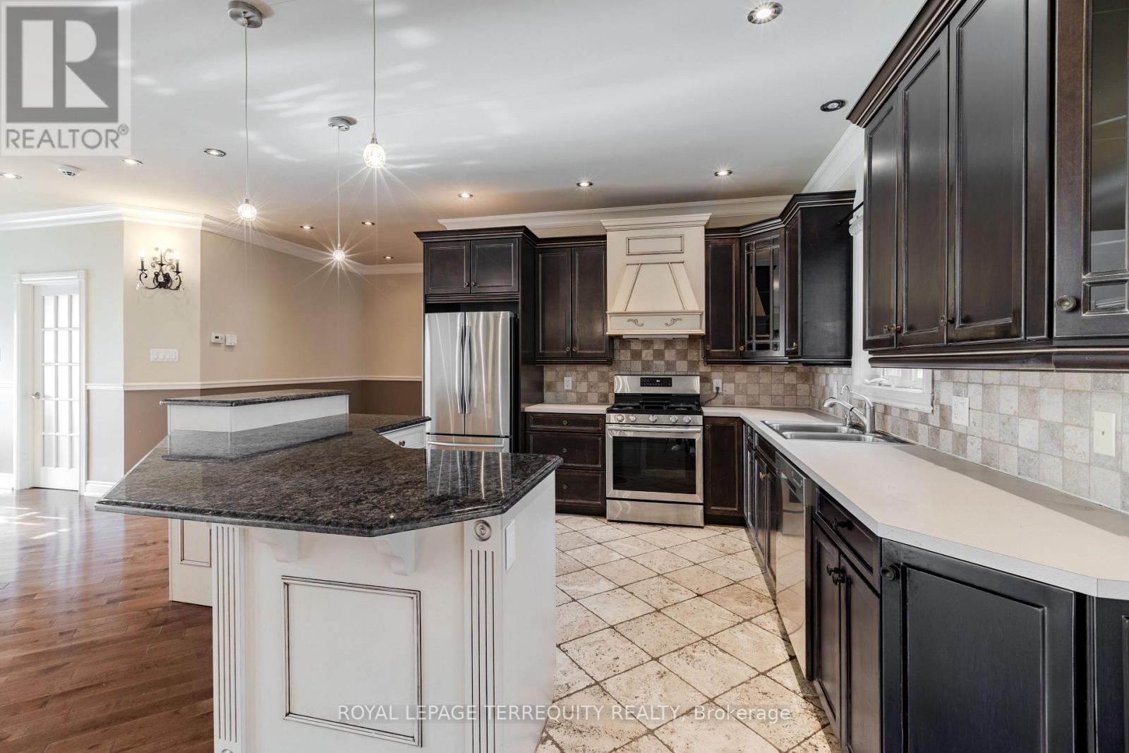 591 Du Parc Road, Hawkesbury, Ontario  K0B 1K0 - Photo 7 - X12971748