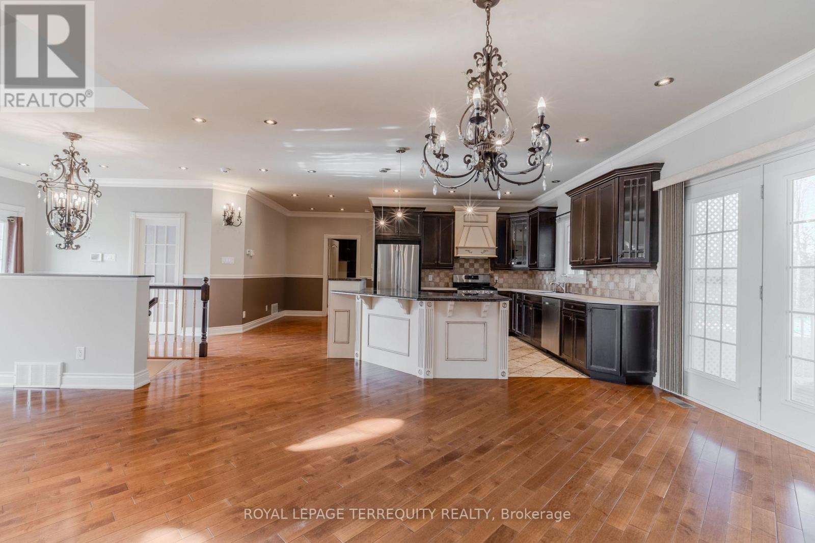 591 Du Parc Road, Hawkesbury, Ontario  K0B 1K0 - Photo 8 - X12971748