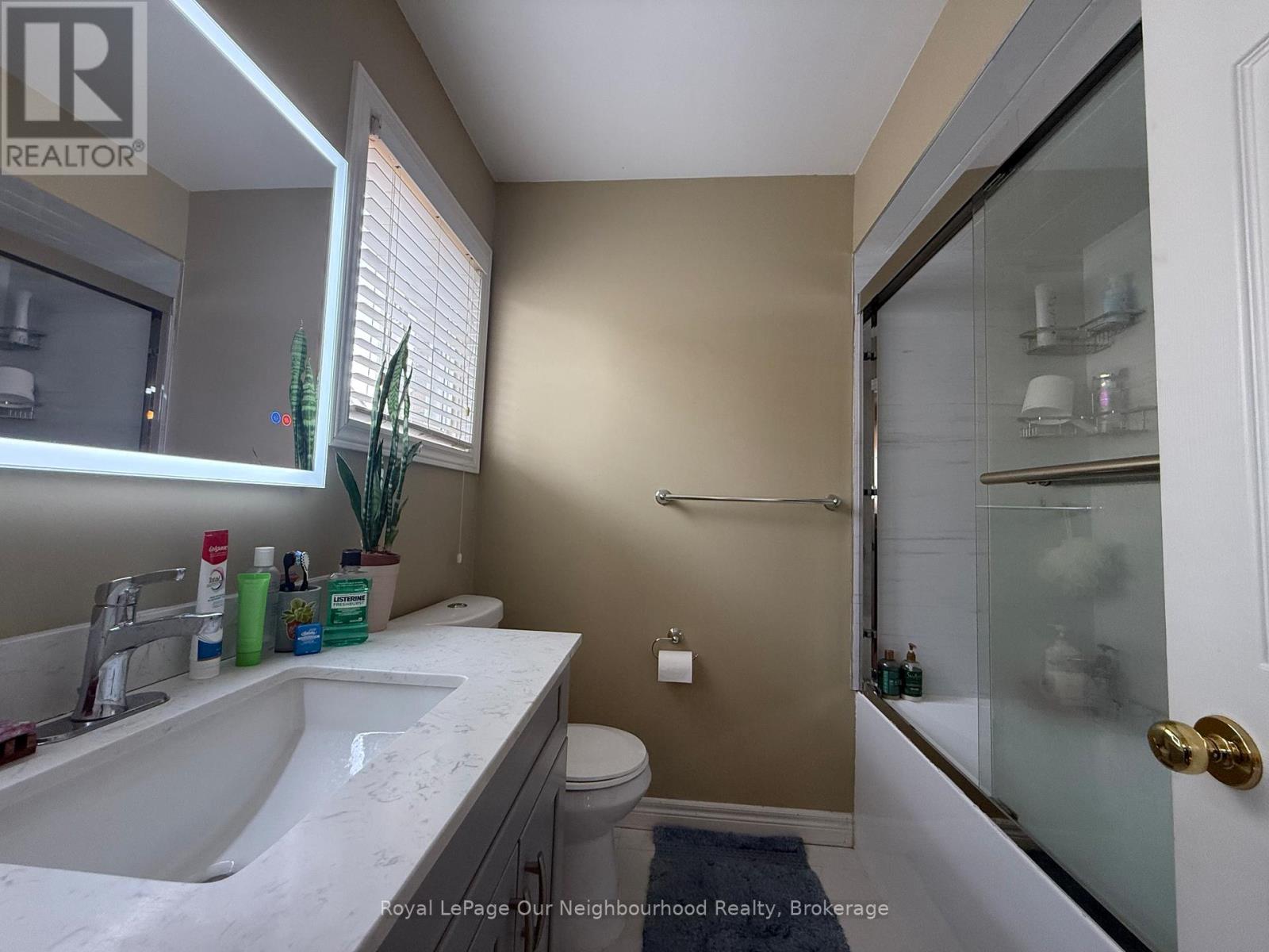 7071 Baskerville Run, Mississauga, Ontario  L5W 1A3 - Photo 25 - W12971928