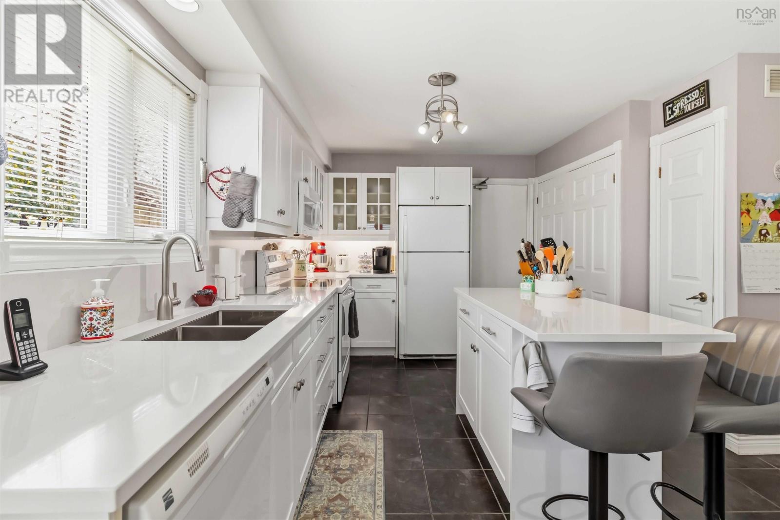 198 Cresthaven Drive, Halifax, Nova Scotia  B3M 4B4 - Photo 17 - 202606649