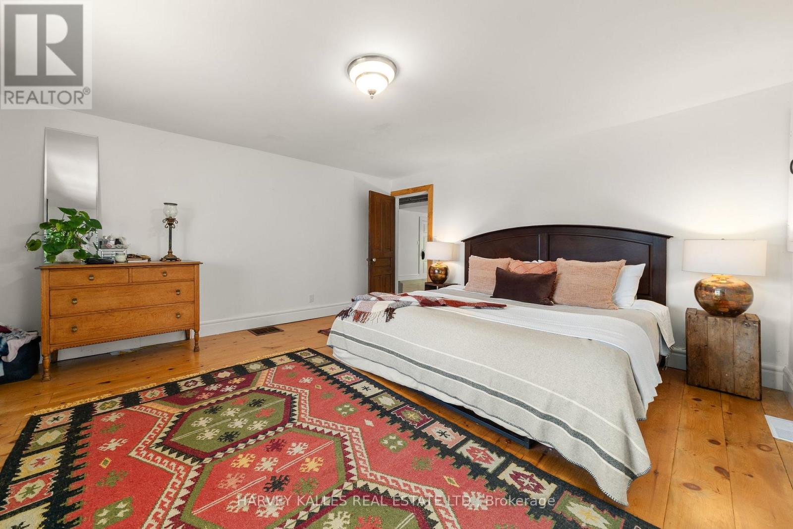 4427 County 8 Road, Prince Edward County, Ontario  K0K 2T0 - Photo 10 - X12971816