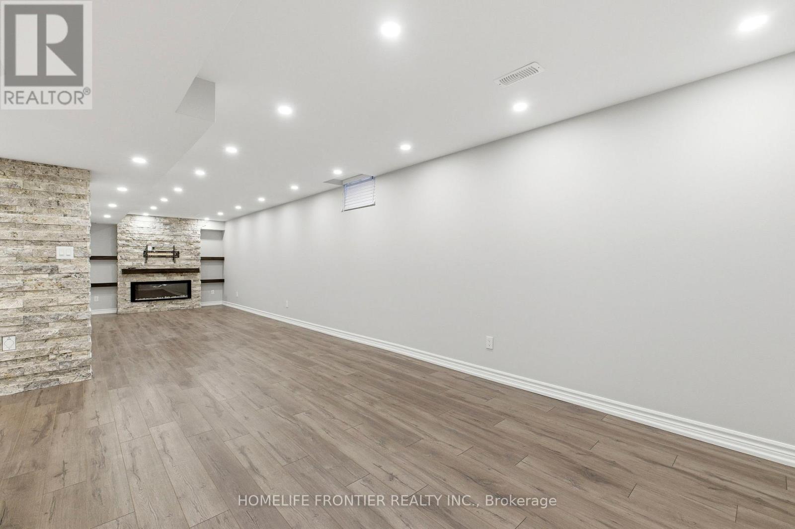 107 Mynden Way, Newmarket, Ontario  L3X 3B7 - Photo 31 - N12971372