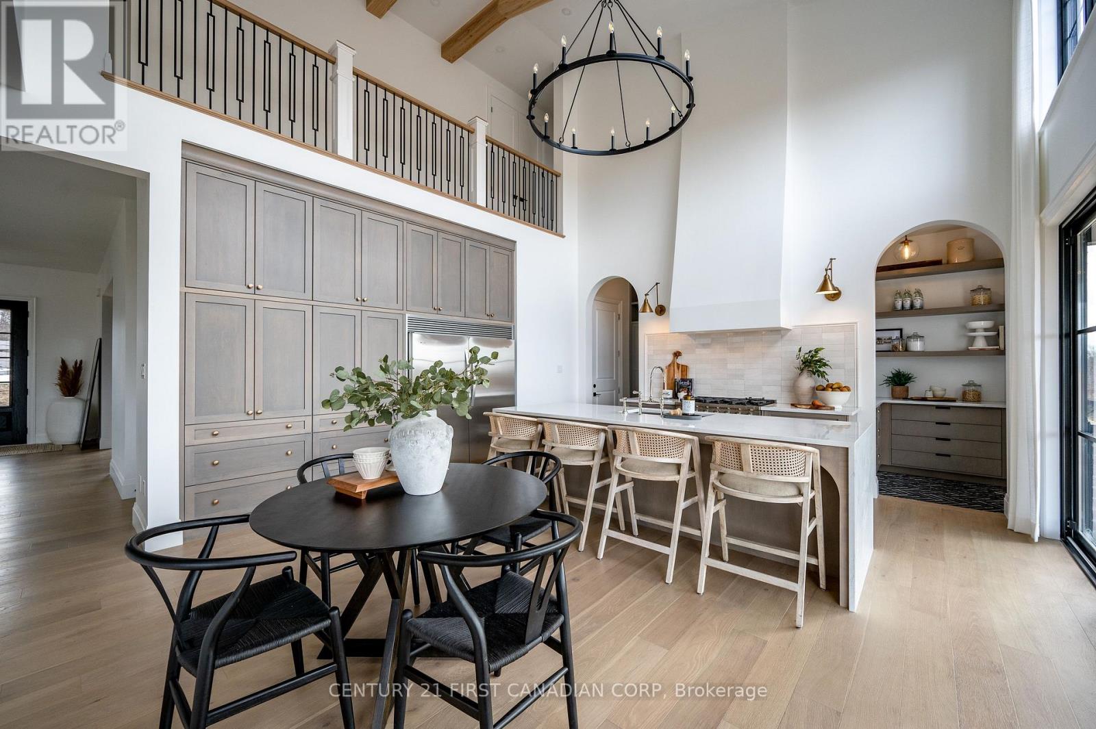 Photo 16 of 19 for 862 White Pine Street