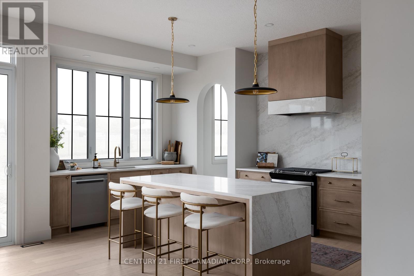 Photo 8 of 10 for 871 White Pine Street