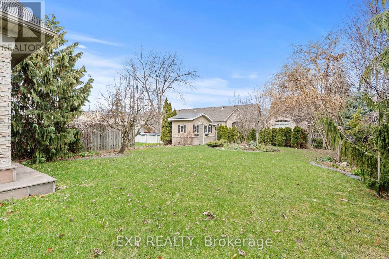 8233 Costabile Drive, Niagara Falls, Ontario  L2H 3L2 - Photo 41 - X12960566