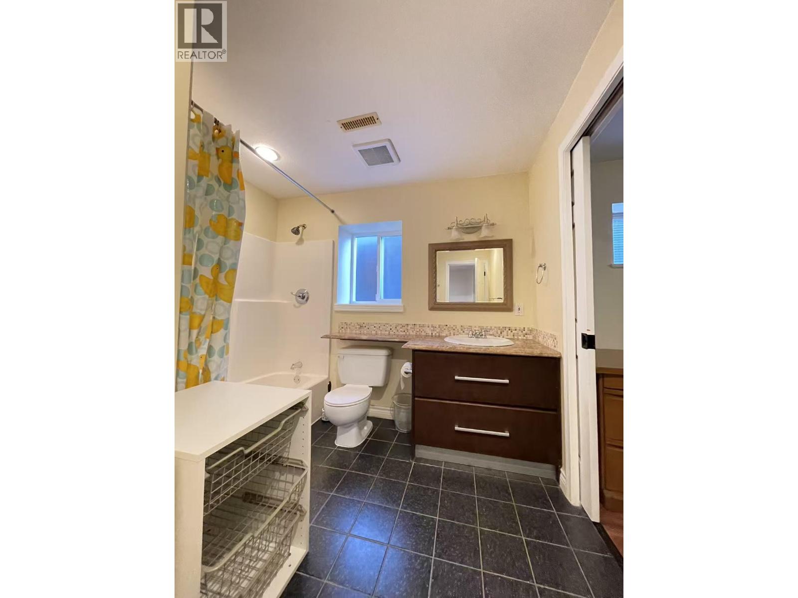 1500 Eagle Mountain Drive, Coquitlam, British Columbia  V3E 2Z9 - Photo 9 - R3107023