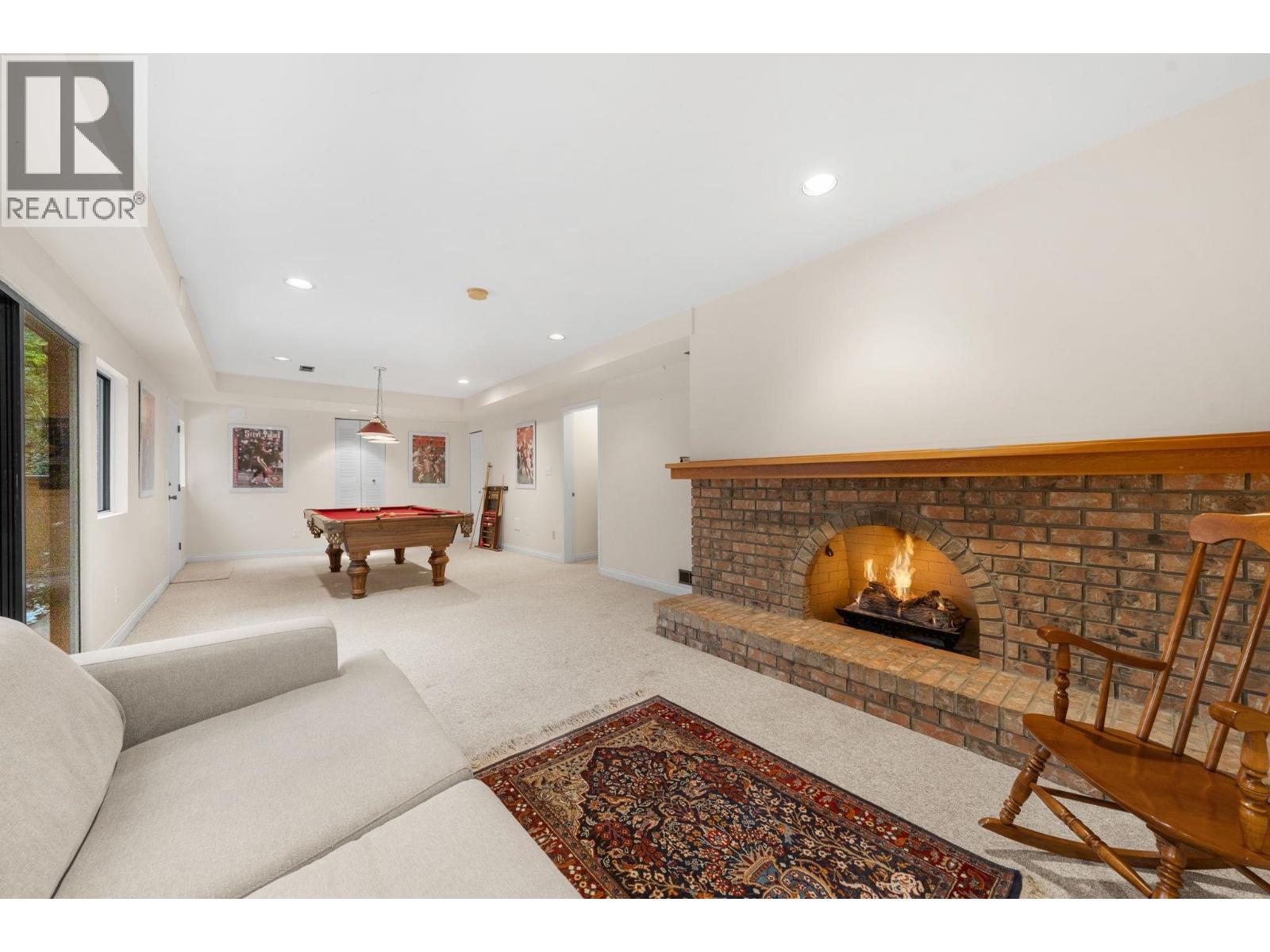 4877 Cedarcrest Avenue, North Vancouver, British Columbia  V7R 3R6 - Photo 31 - R3098858