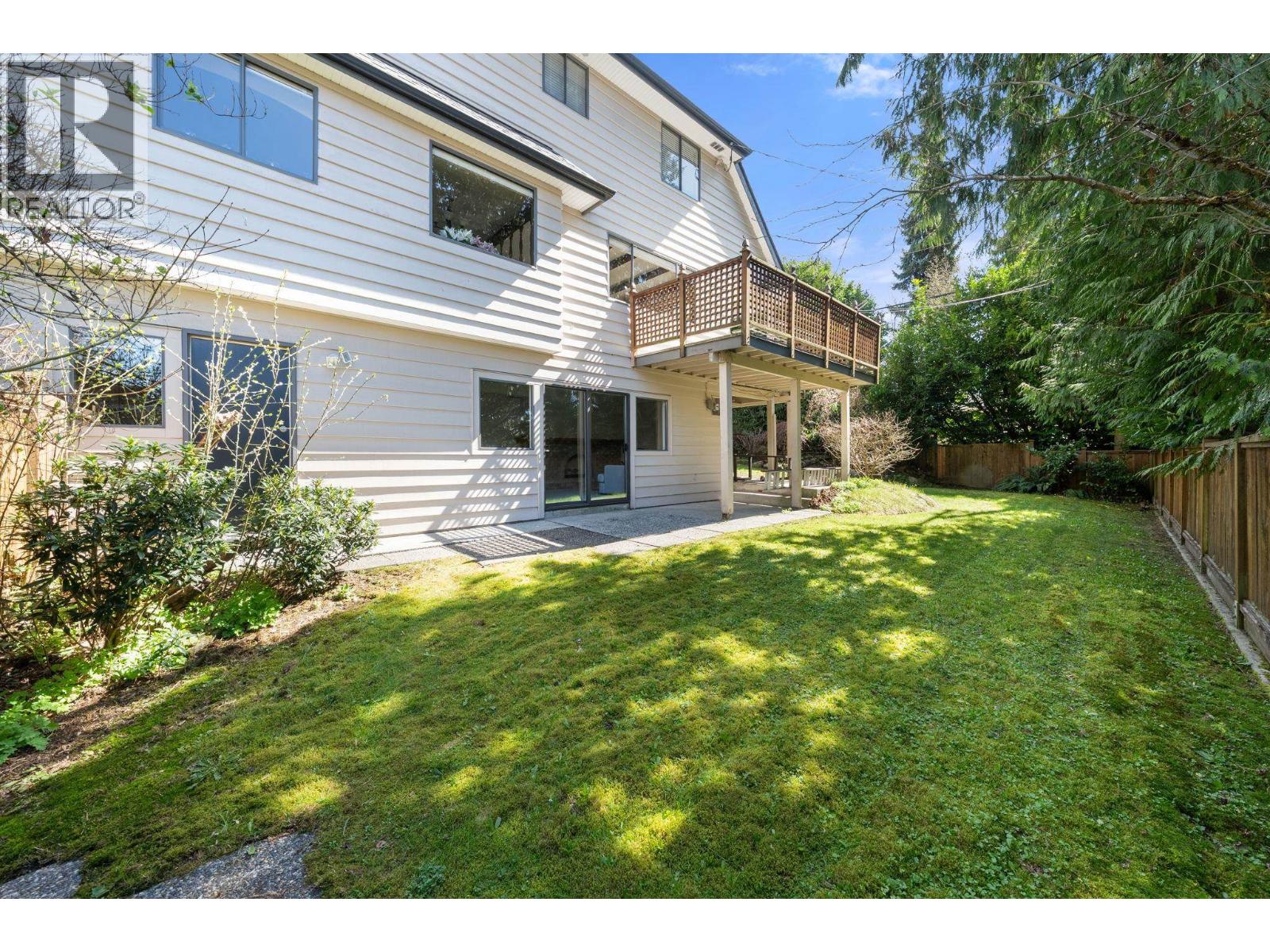 4877 Cedarcrest Avenue, North Vancouver, British Columbia  V7R 3R6 - Photo 40 - R3098858