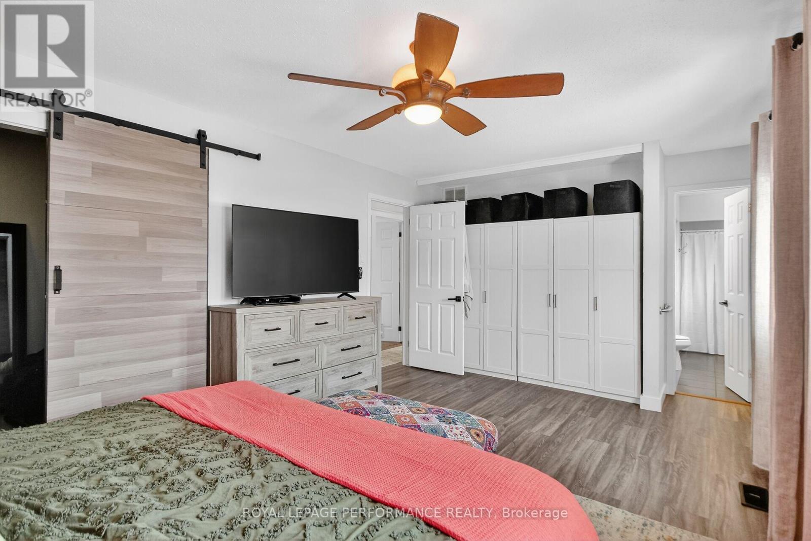 107 Dunlop Crescent, Russell, Ontario  K4R 1B3 - Photo 27 - X12971918